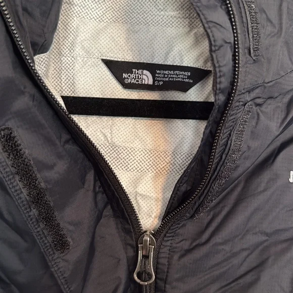 The North Face Dry Vent Rain Jacket - Picture 5 of 8